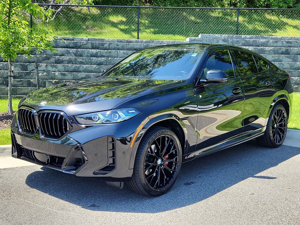Used 2025 BMW X6 xDrive40i w/ Parking Assistance Package AWD/4WD image 1