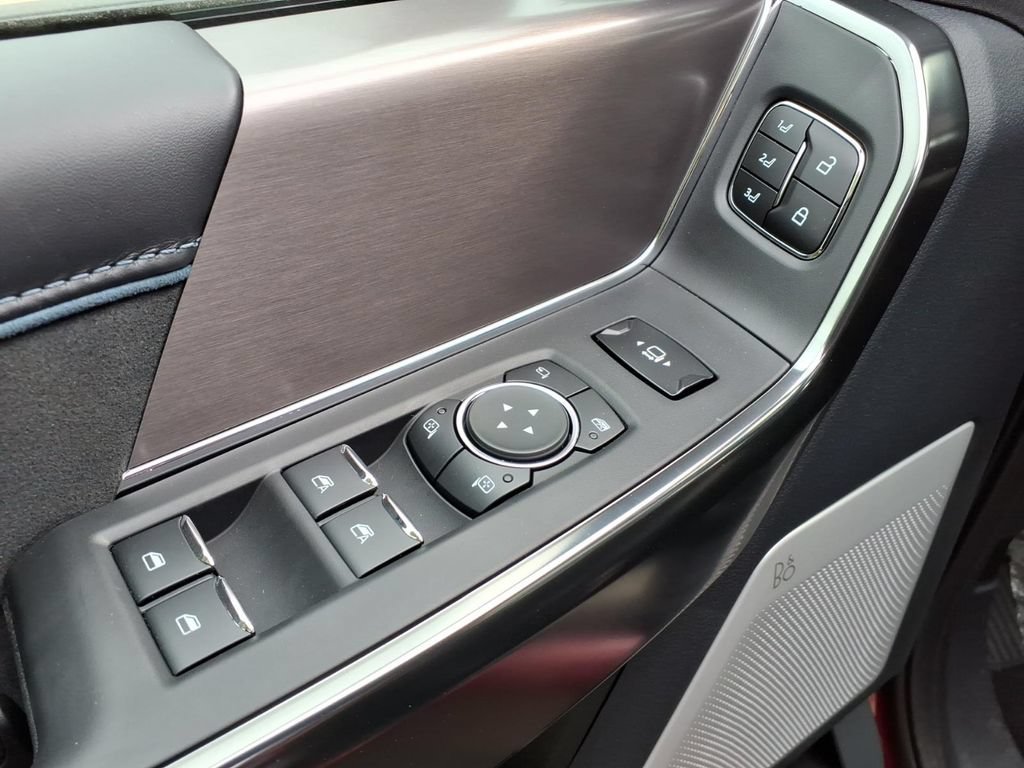 New 2026 Ford F250 Platinum AWD/4WD image 21