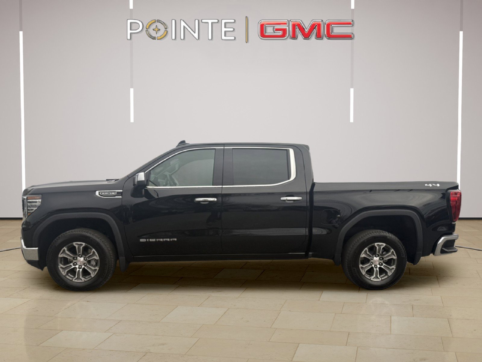Certified 2025 GMC Sierra 1500 SLT image 13