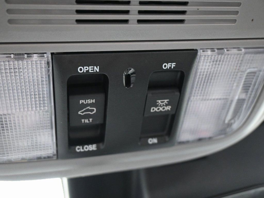 Used 2022 Honda Pilot Special Edition image 17