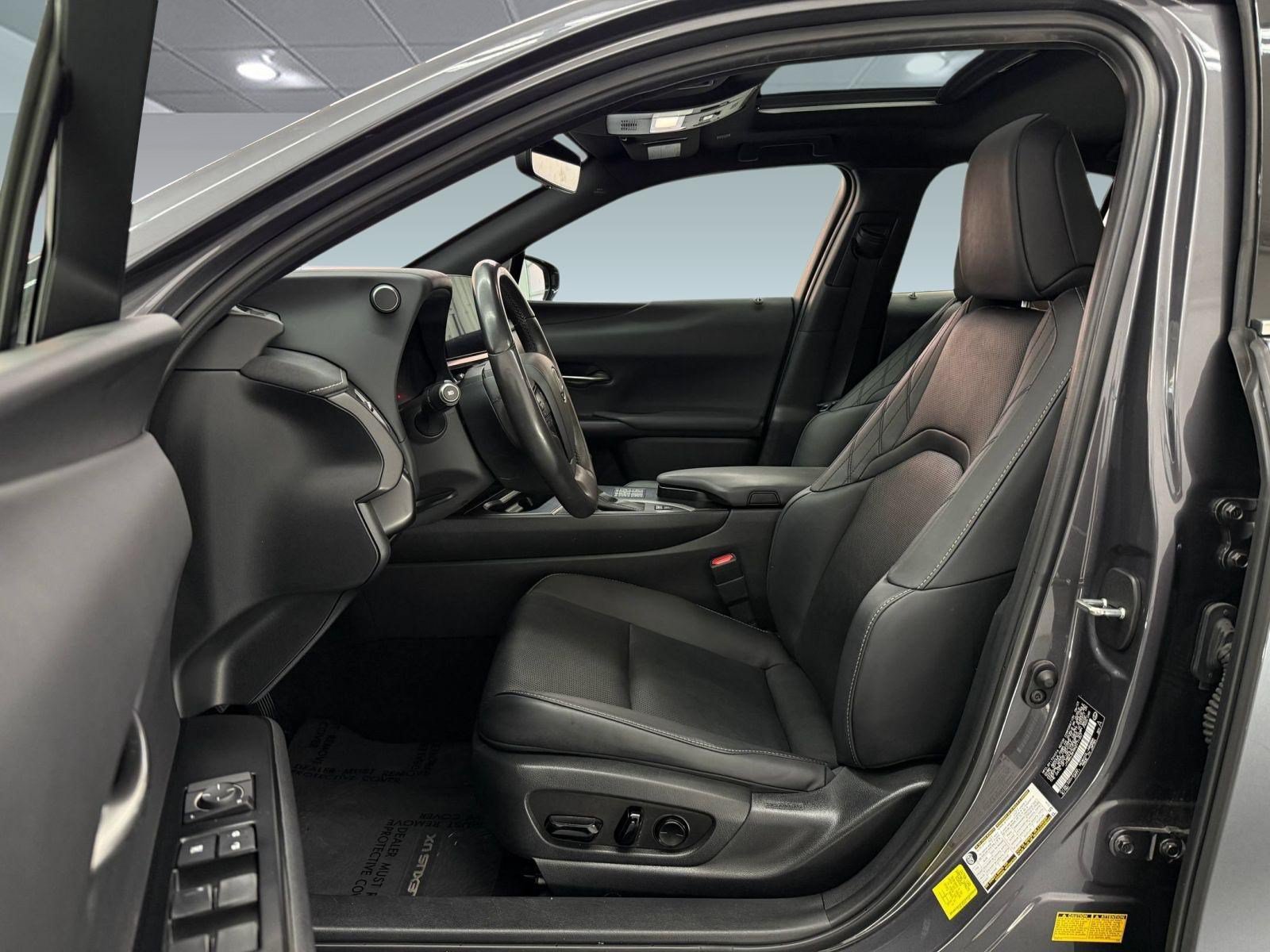 Used 2024 Lexus UX 250h F Sport FWD image 5
