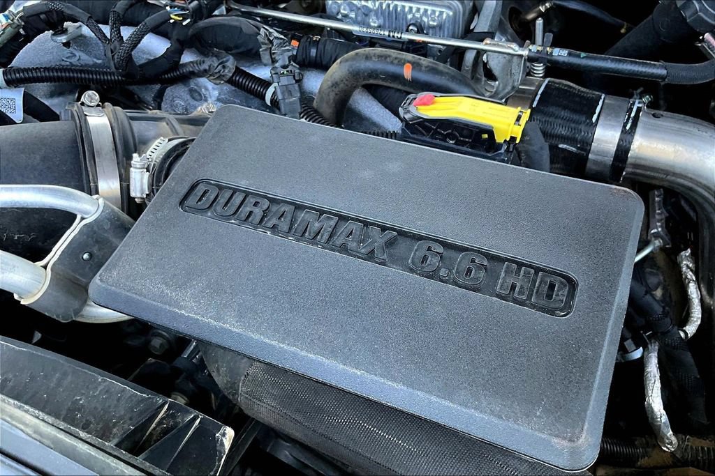 Used 2023 Chevrolet Silverado 3500 LTZ AWD/4WD image 34