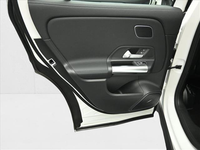 New 2025 Mercedes-Benz GLA 35 AMG 4MATIC image 21