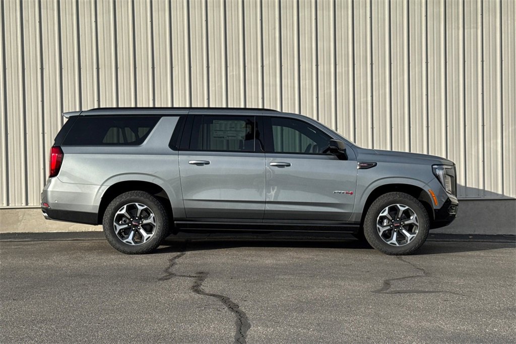 New 2026 GMC Yukon XL AT4 w/ AT4 Premium Plus Package image 4