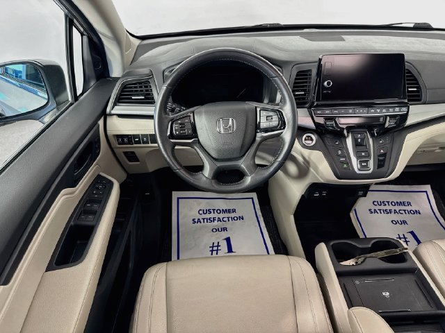 Used 2025 Honda Odyssey EX-L image 24