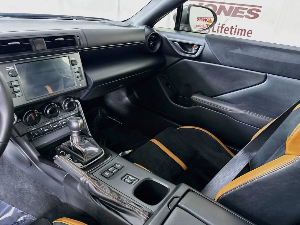 Certified 2025 Toyota GR86 Hakone Edition RWD image 26
