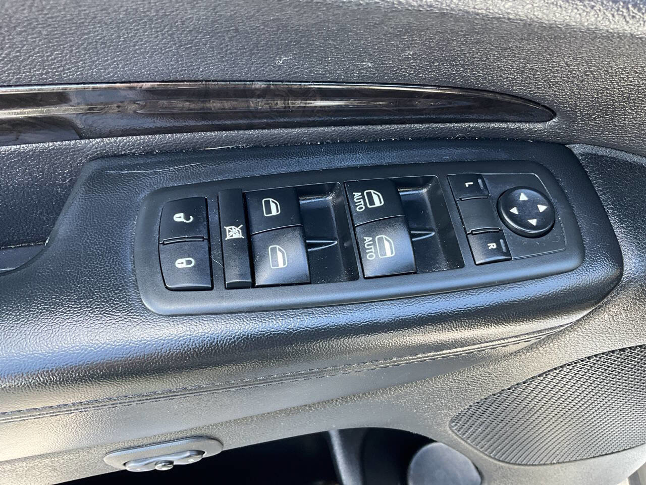 Used 2012 Dodge Durango Crew w/ Leather Interior Group RWD image 28