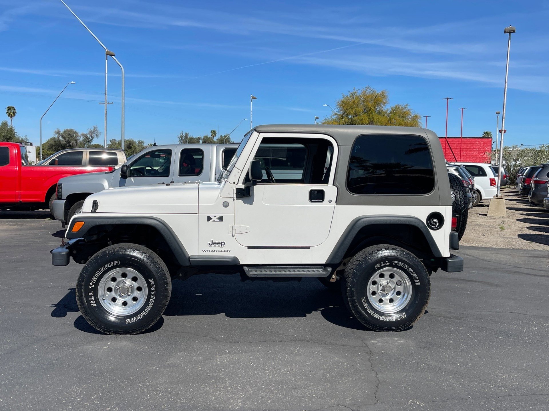 Used 2004 Jeep Wrangler X w/ Wheel Plus Group AWD/4WD image 2