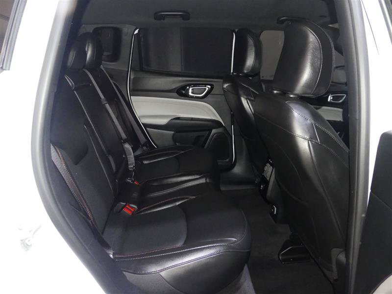 Used 2023 Jeep Compass Limited AWD/4WD image 28