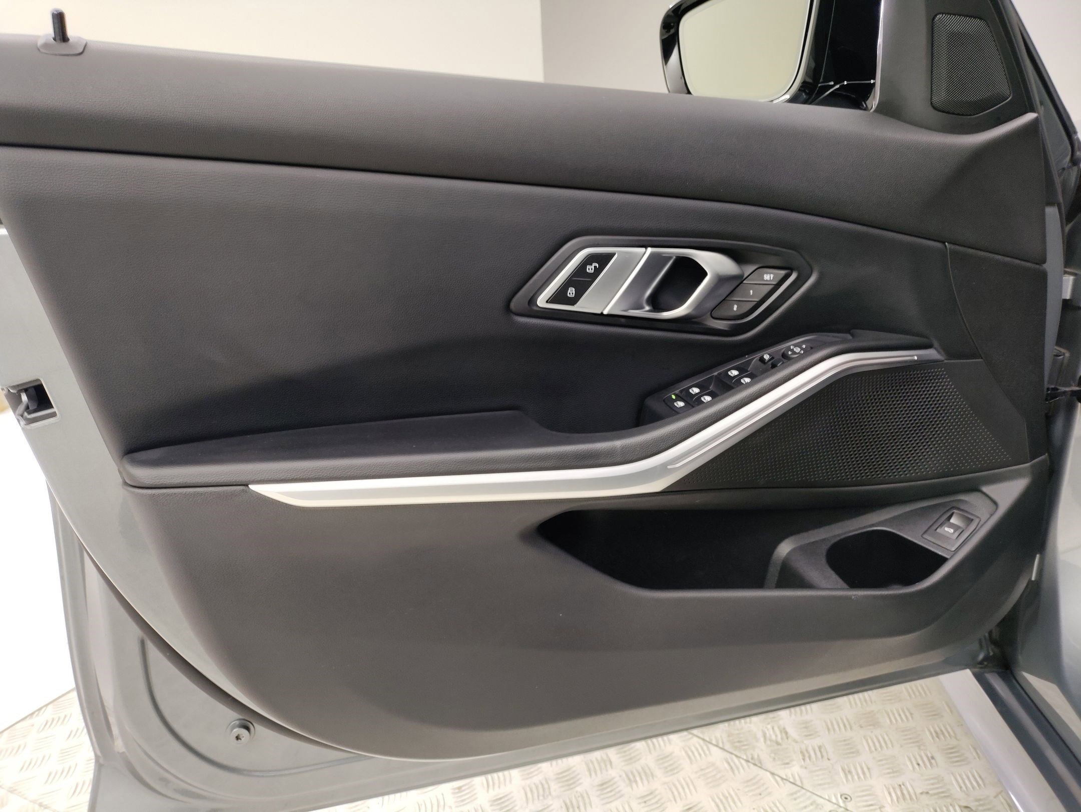 Certified 2023 BMW 330i Sedan w/ M Sport Package image 11