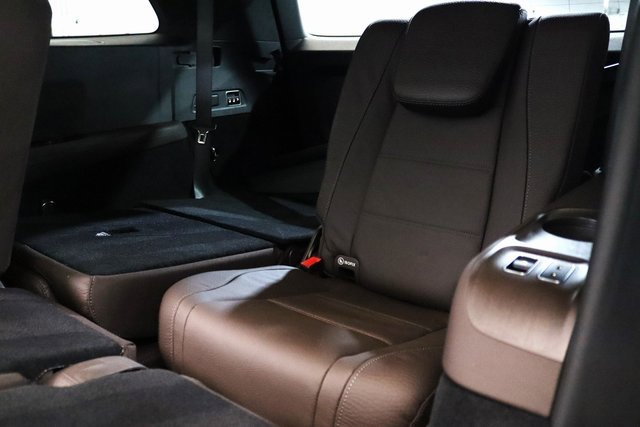 Used 2022 Mercedes-Benz GLS 580 4MATIC image 20