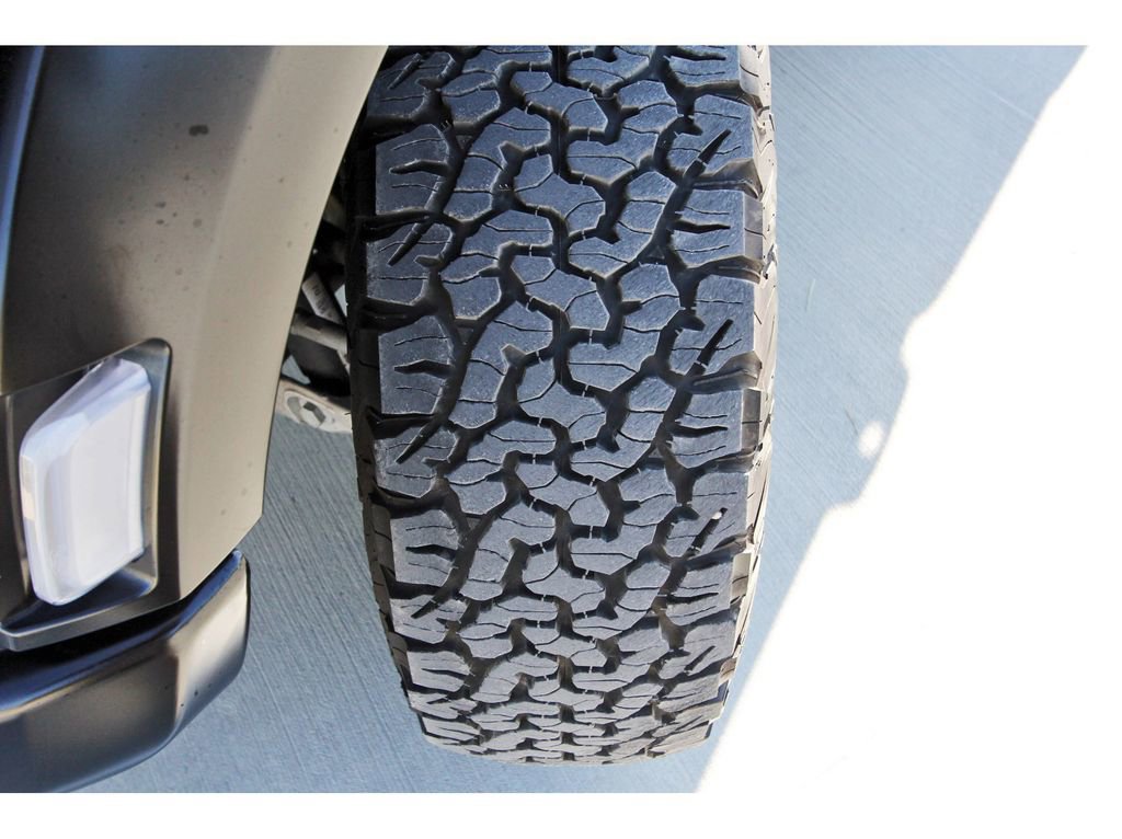 Used 2025 Ford F150 Raptor w/ Equipment Group 803A Raptor R image 28