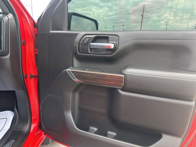 Used 2021 Chevrolet Silverado 1500 LT Trail Boss w/ Bed Protection Package image 13