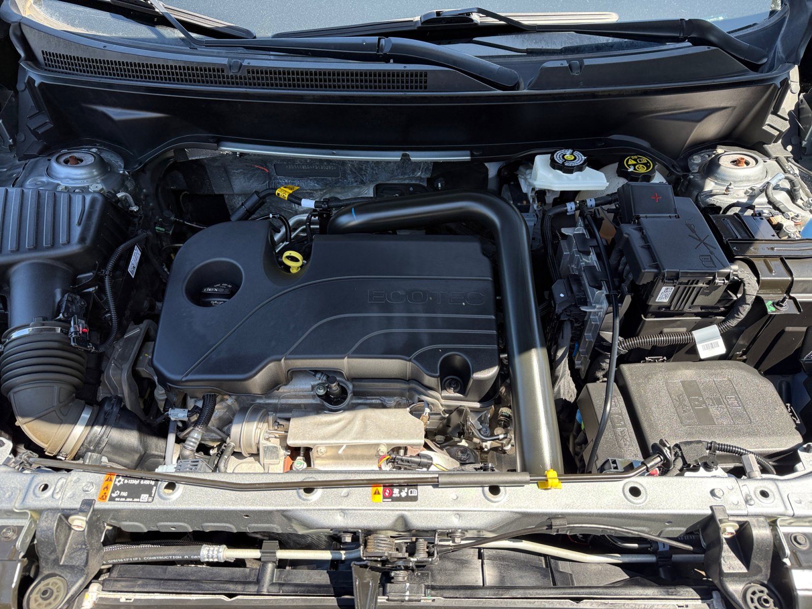 Used 2023 Chevrolet Equinox RS FWD image 20