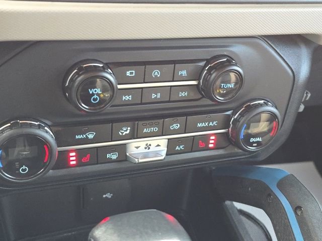 Used 2023 Ford Bronco Wildtrak image 20