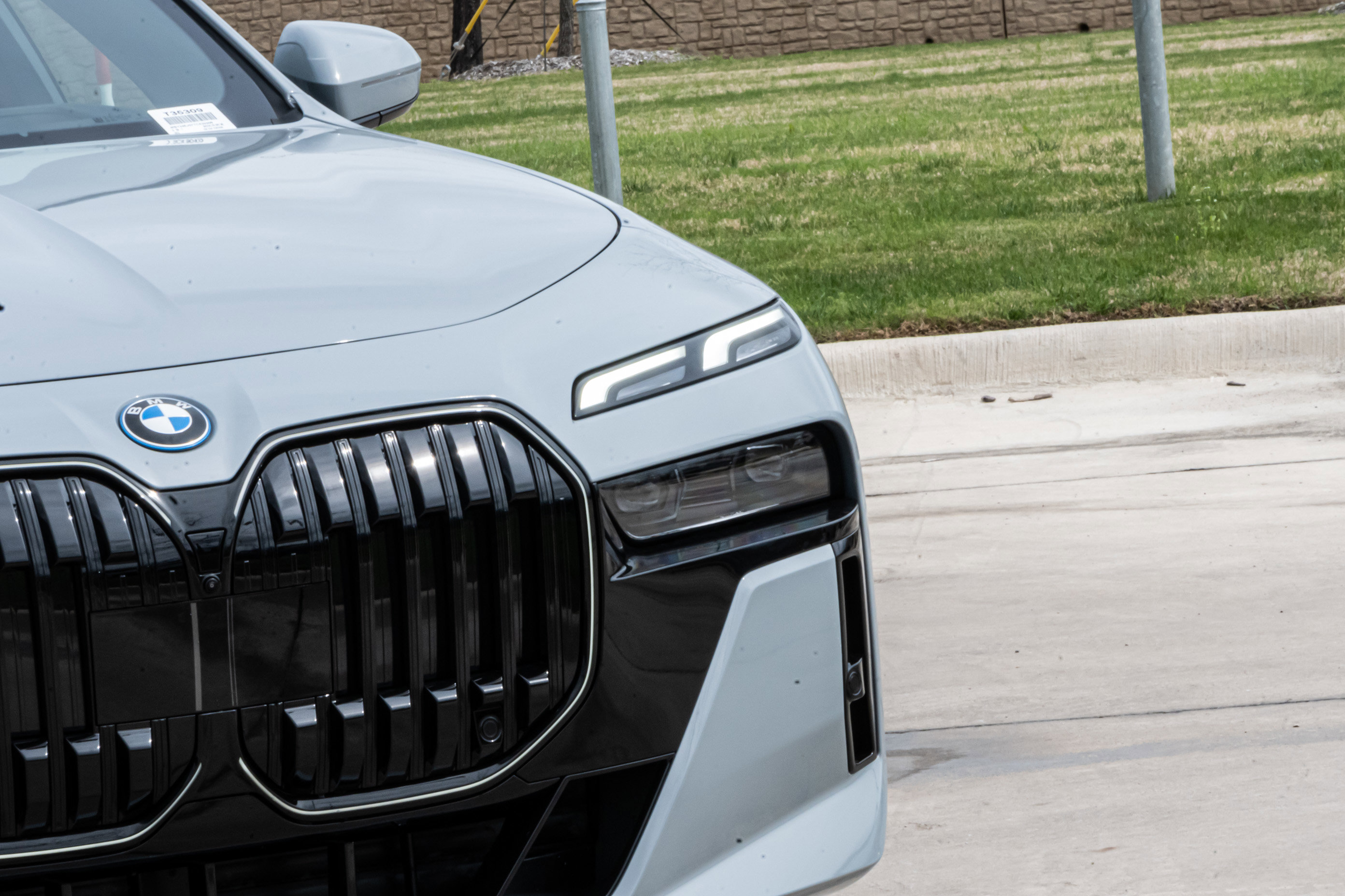 New 2026 BMW i7 xDrive60 AWD/4WD image 7