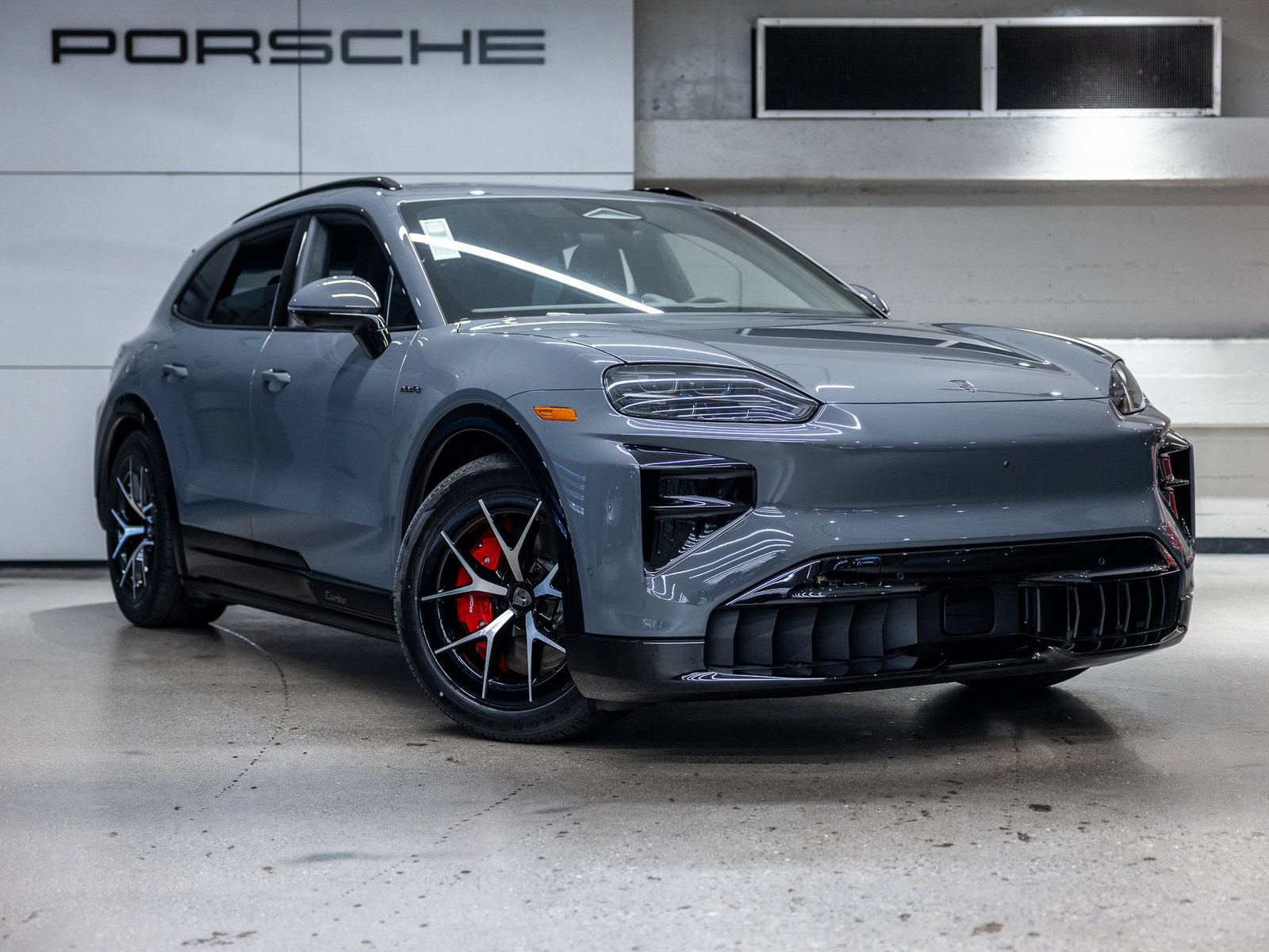 New 2026 Porsche Cayenne Turbo AWD/4WD image 10
