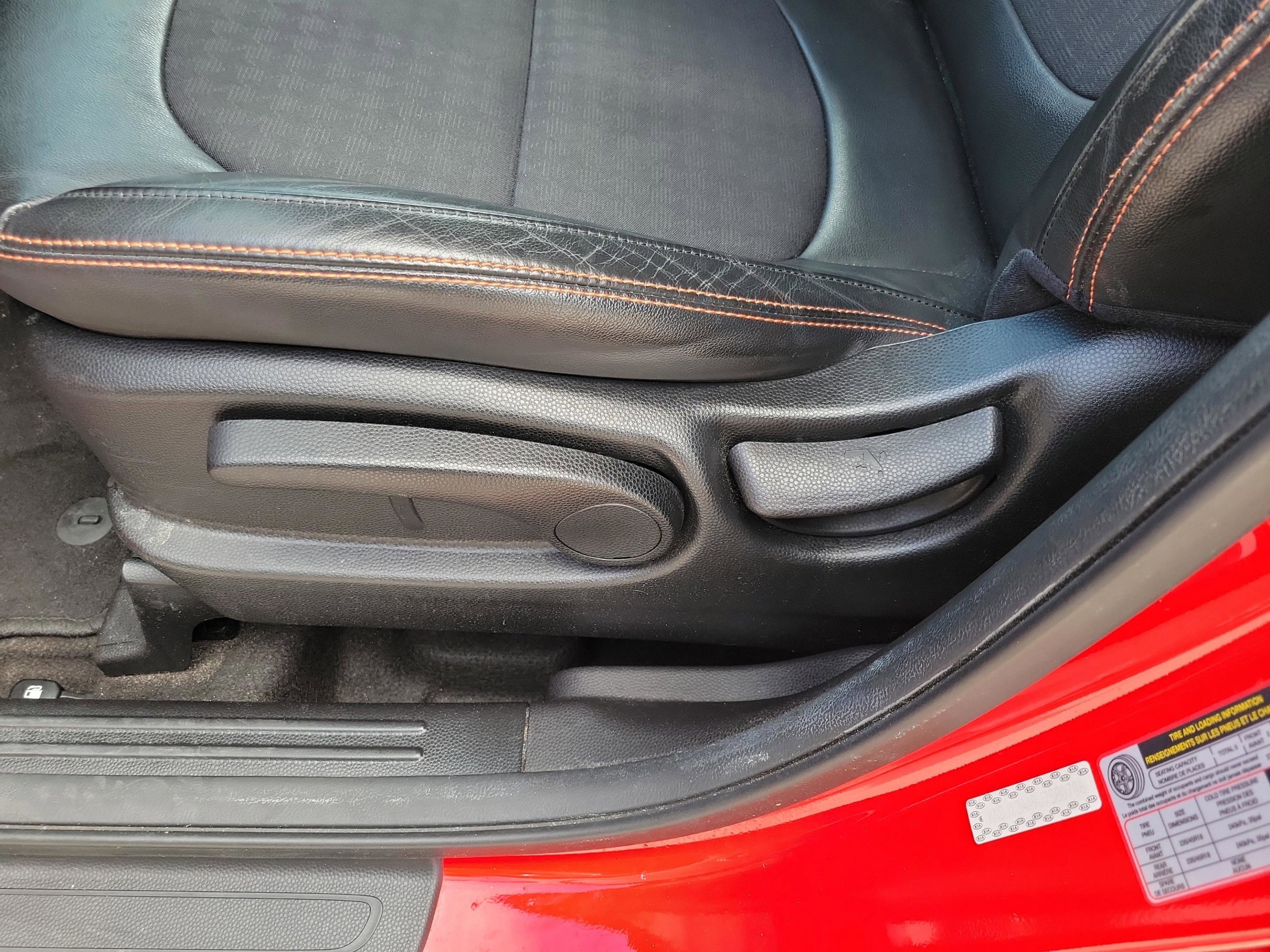 Used 2018 Kia Soul ! image 18