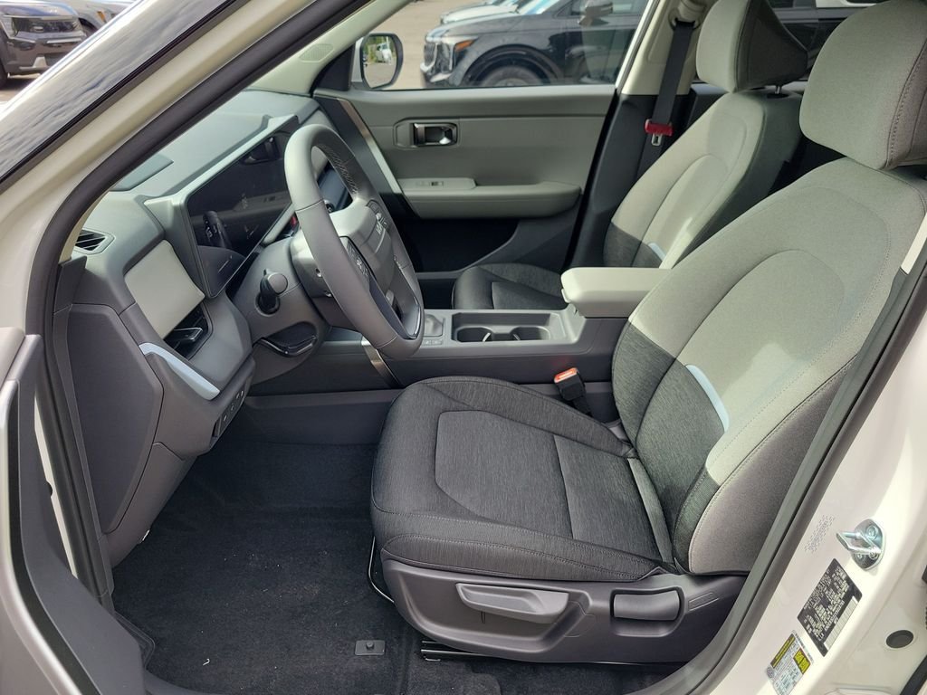 New 2027 Kia Seltos LX FWD image 21