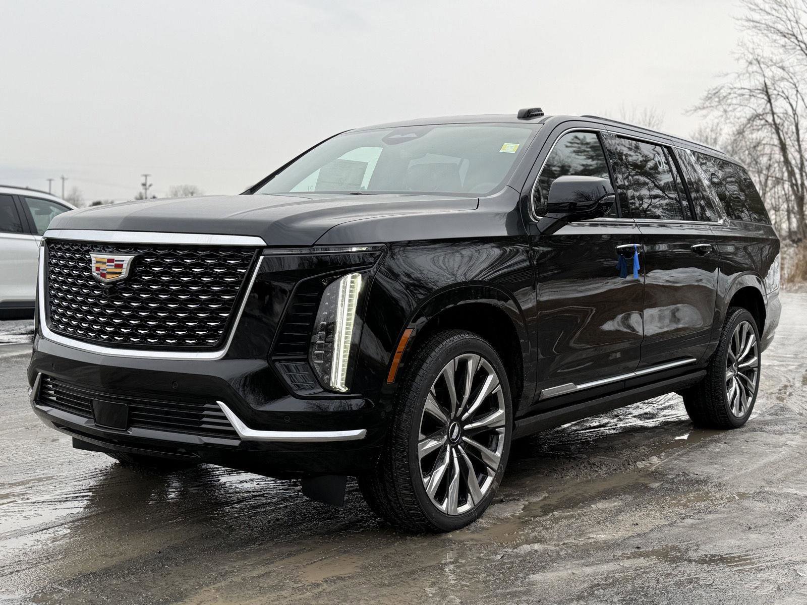 New 2026 Cadillac Escalade ESV Luxury image 9