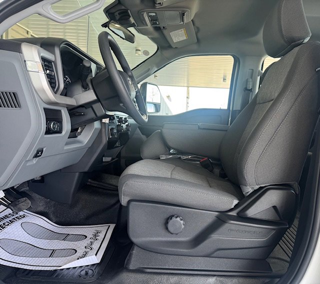 New 2026 Ford F250 XL w/ XL Off-Road Package image 5