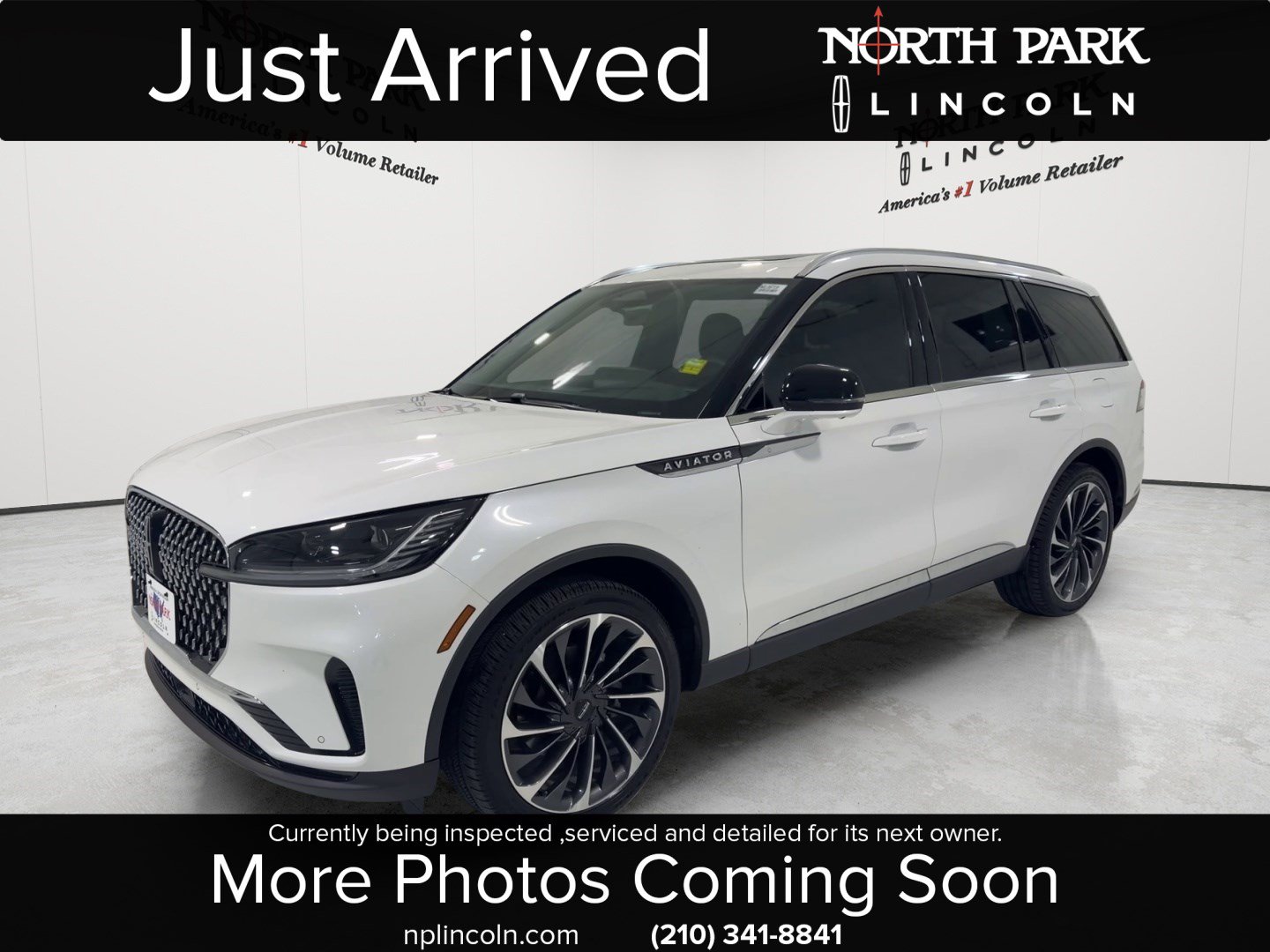 Used 2026 Lincoln Aviator Reserve AWD/4WD image 1