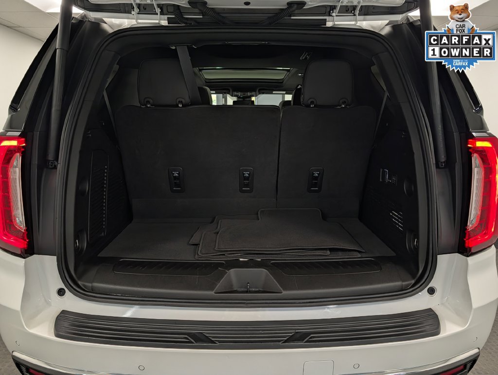 Used 2024 GMC Yukon SLT w/ SLT Premium Package AWD/4WD image 29