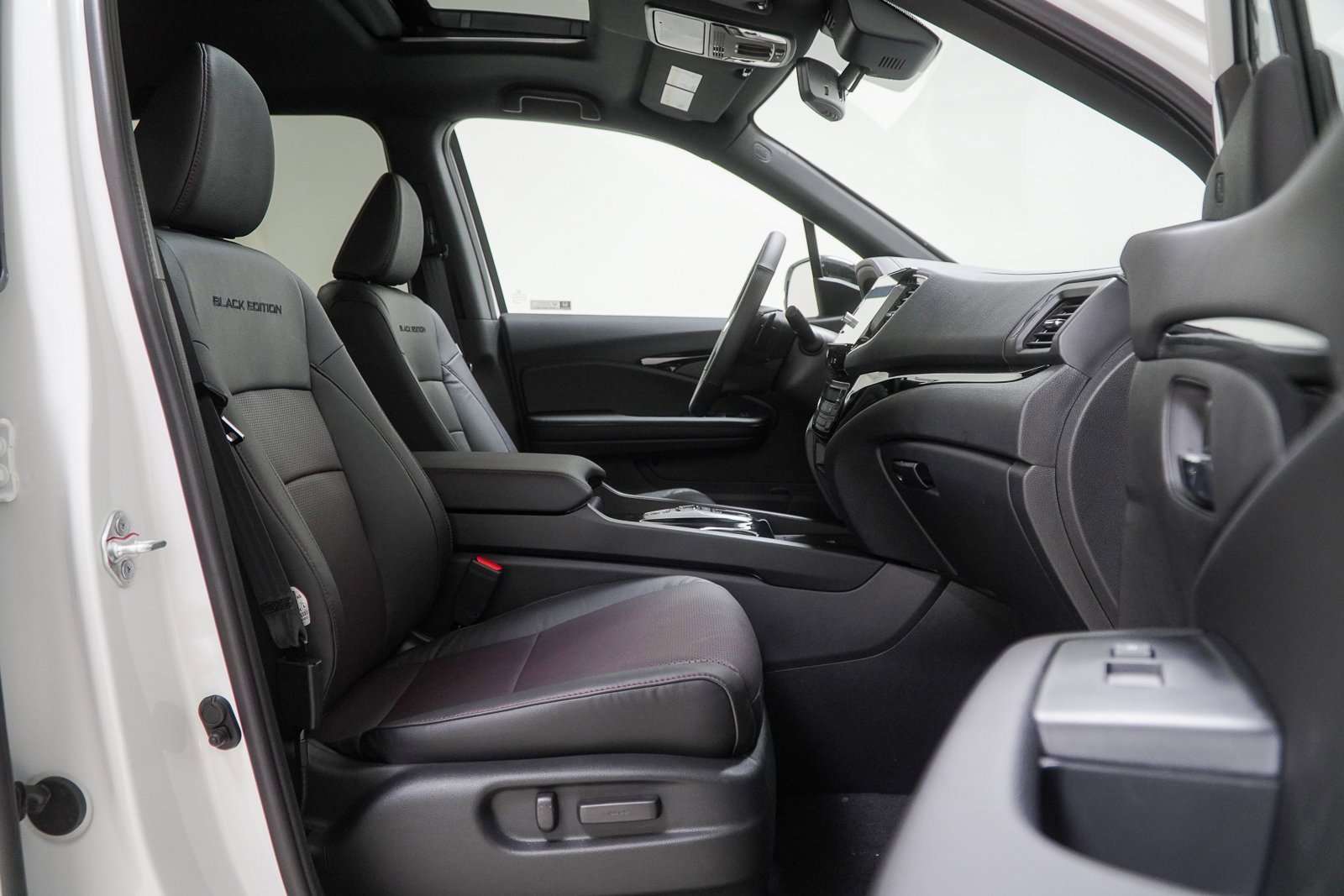 New 2026 Honda Ridgeline Black Edition image 33