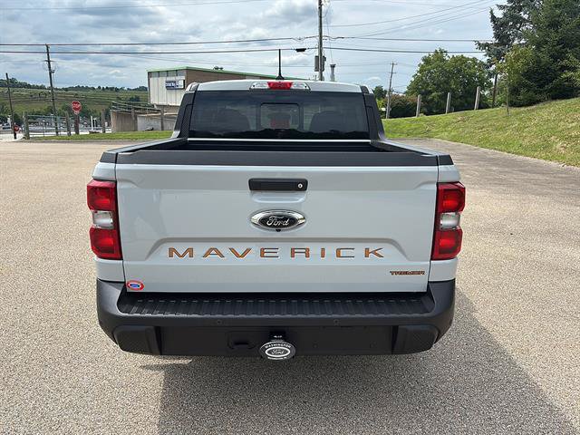 Certified 2023 Ford Maverick Tremor w/ Tremor Off-Road Package AWD/4WD image 3