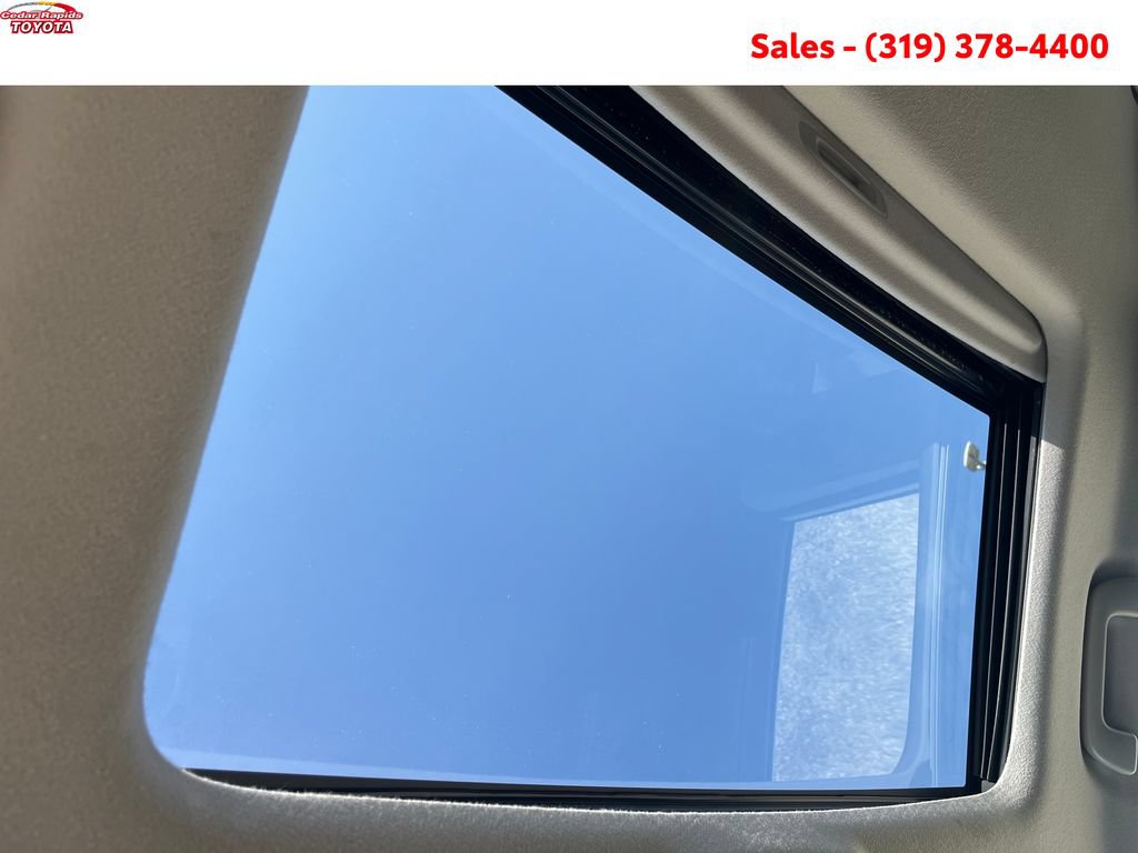 Certified 2022 Toyota 4Runner Limited AWD/4WD image 21