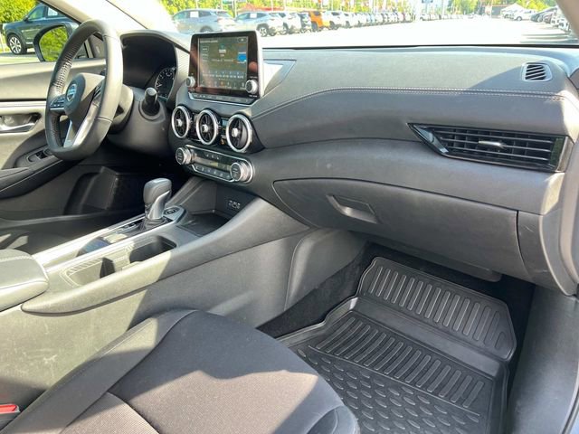 Used 2023 Nissan Sentra SV w/ All-Weather Package FWD image 26