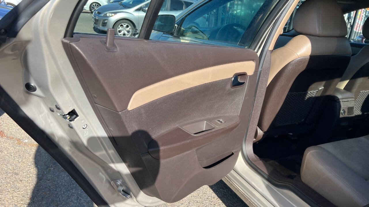 Used 2010 Chevrolet Malibu LT w/ Rear Power Package FWD image 17