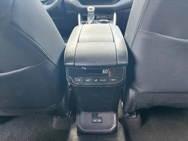 Certified 2025 Toyota Highlander LE image 18