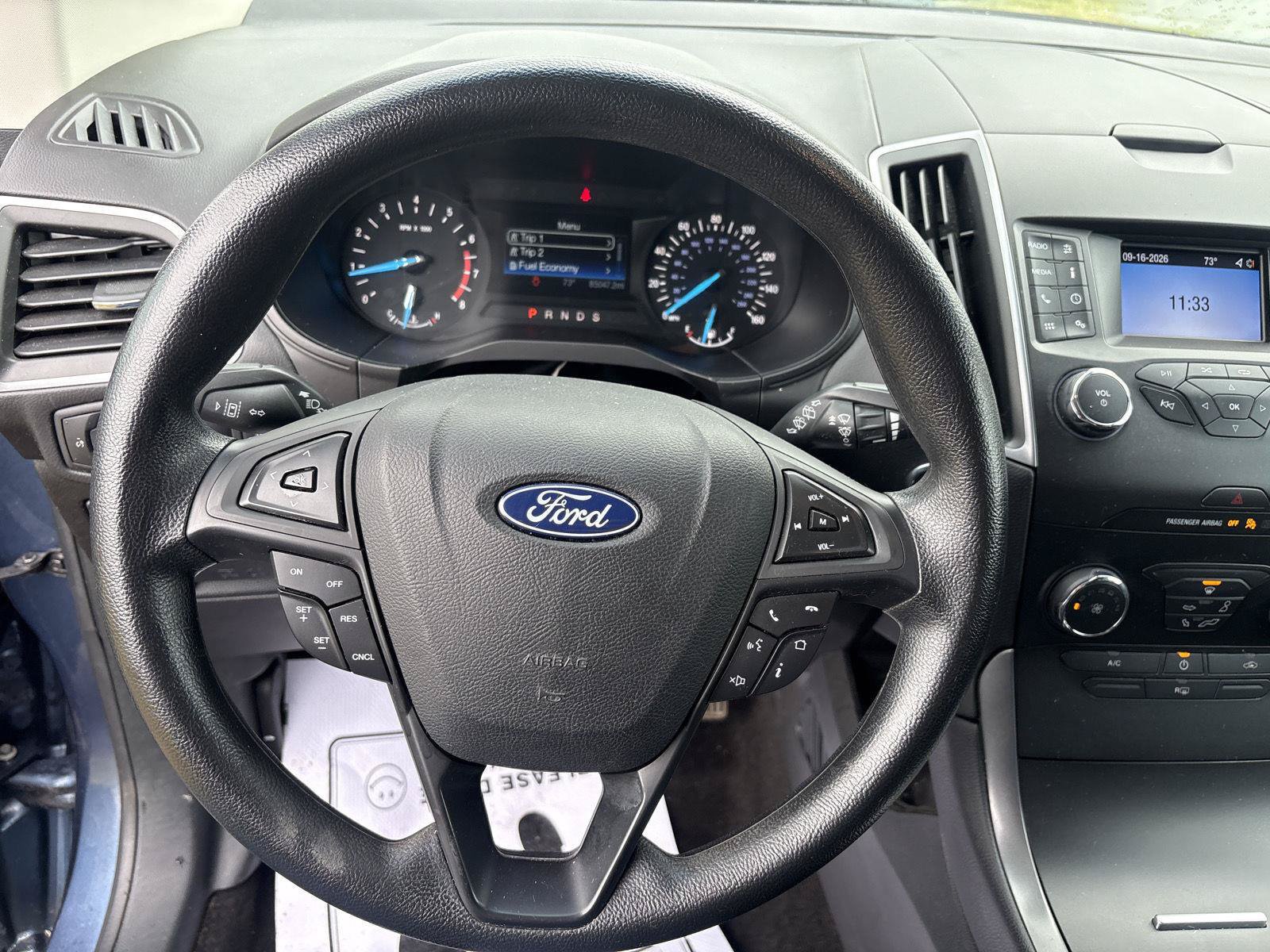 Used 2019 Ford Edge SE FWD image 16