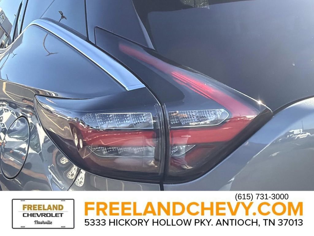 Used 2023 Nissan Murano S image 12