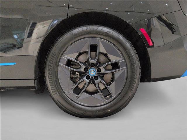 Used 2023 BMW iX xDrive50 w/ Convenience Package image 23