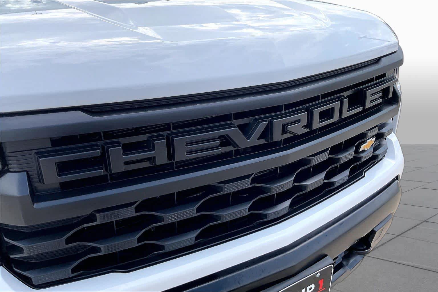 Used 2024 Chevrolet Silverado 1500 W/T w/ Trailering Package AWD/4WD image 29