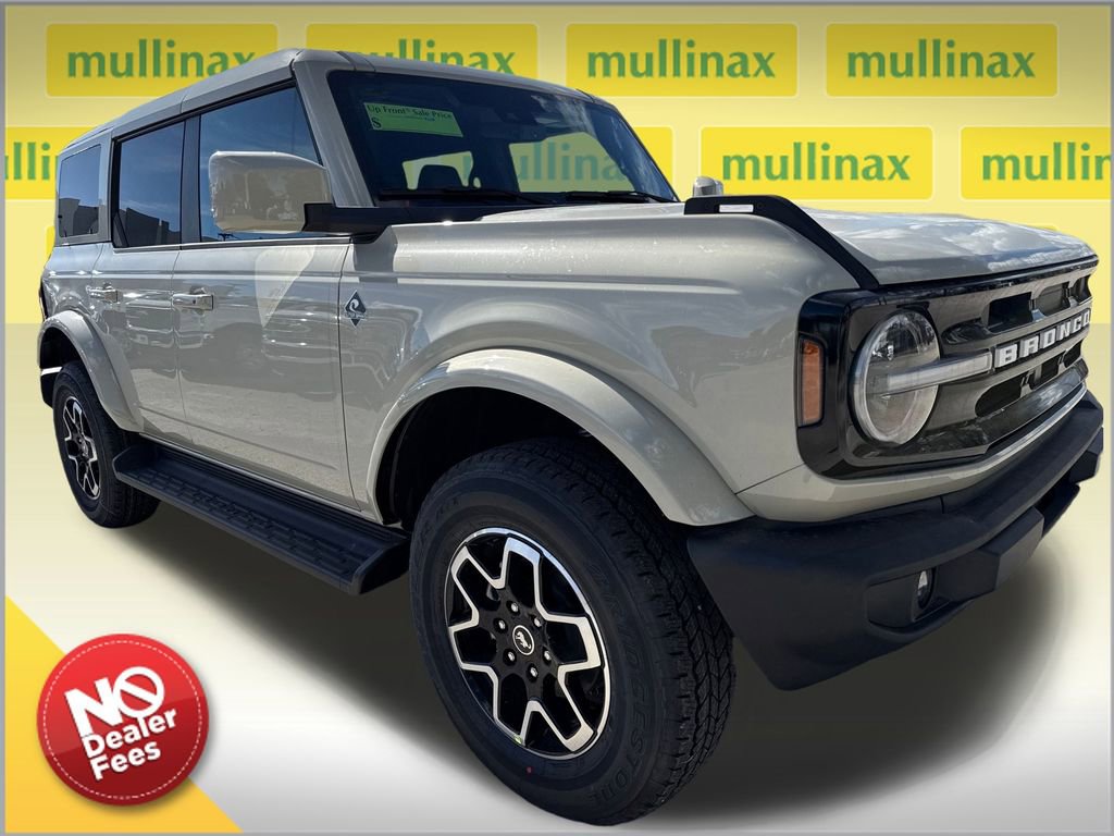 New 2025 Ford Bronco Outer Banks image 1