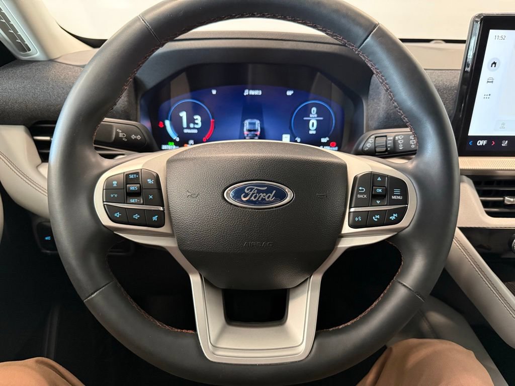 Certified 2025 Ford Explorer Active w/ Active Comfort Package AWD/4WD image 25