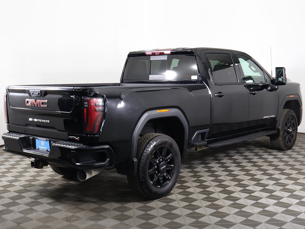 Used 2024 GMC Sierra 2500 AT4 w/ AT4 Premium Plus Package AWD/4WD image 14