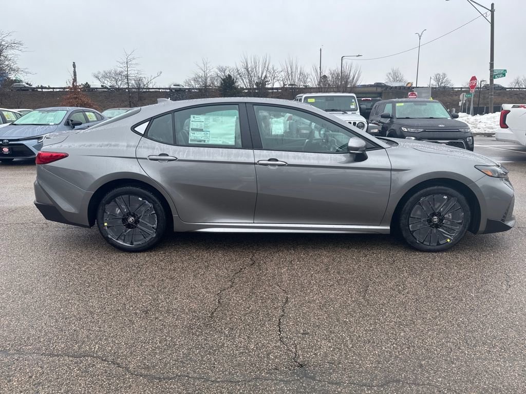 New 2026 Toyota Camry SE image 8