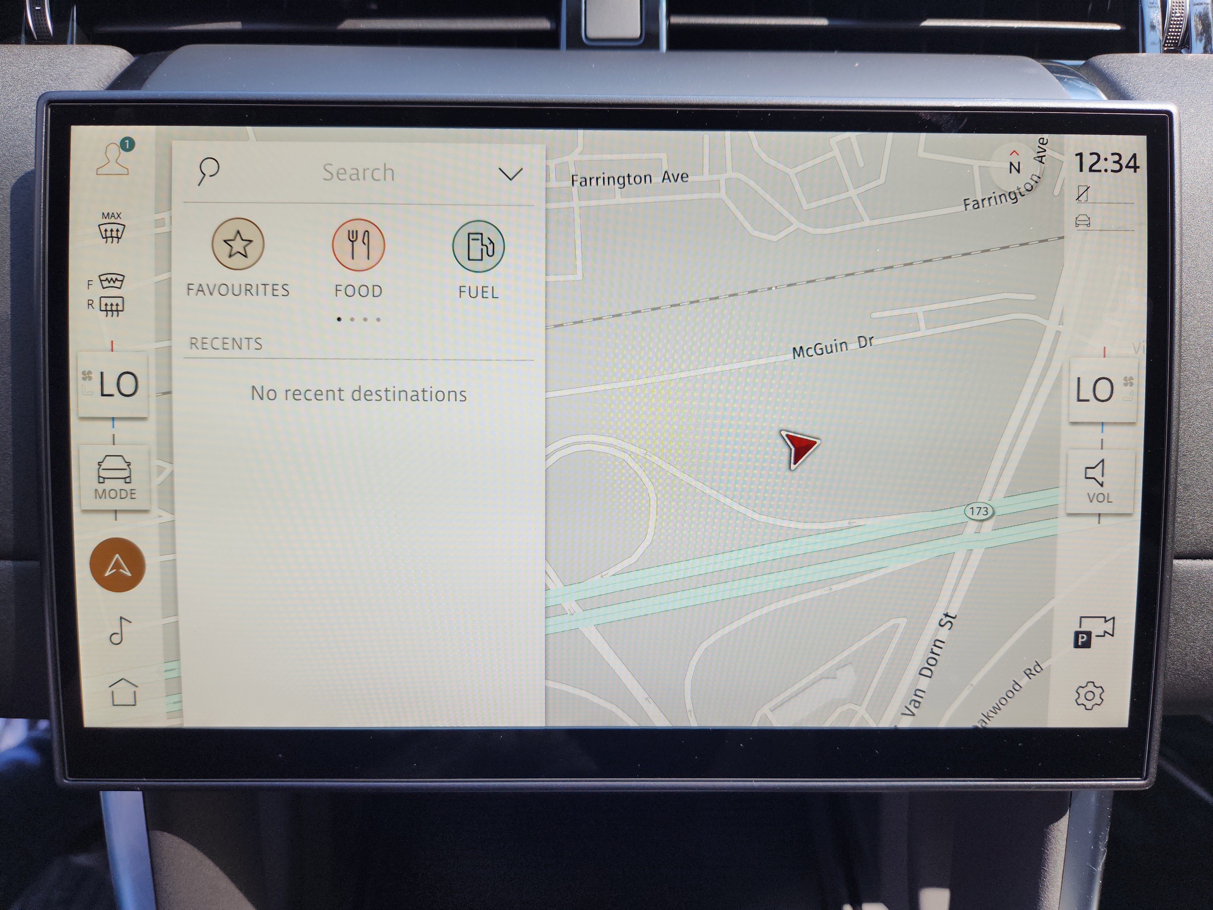 New 2025 Land Rover Discovery Sport S image 21