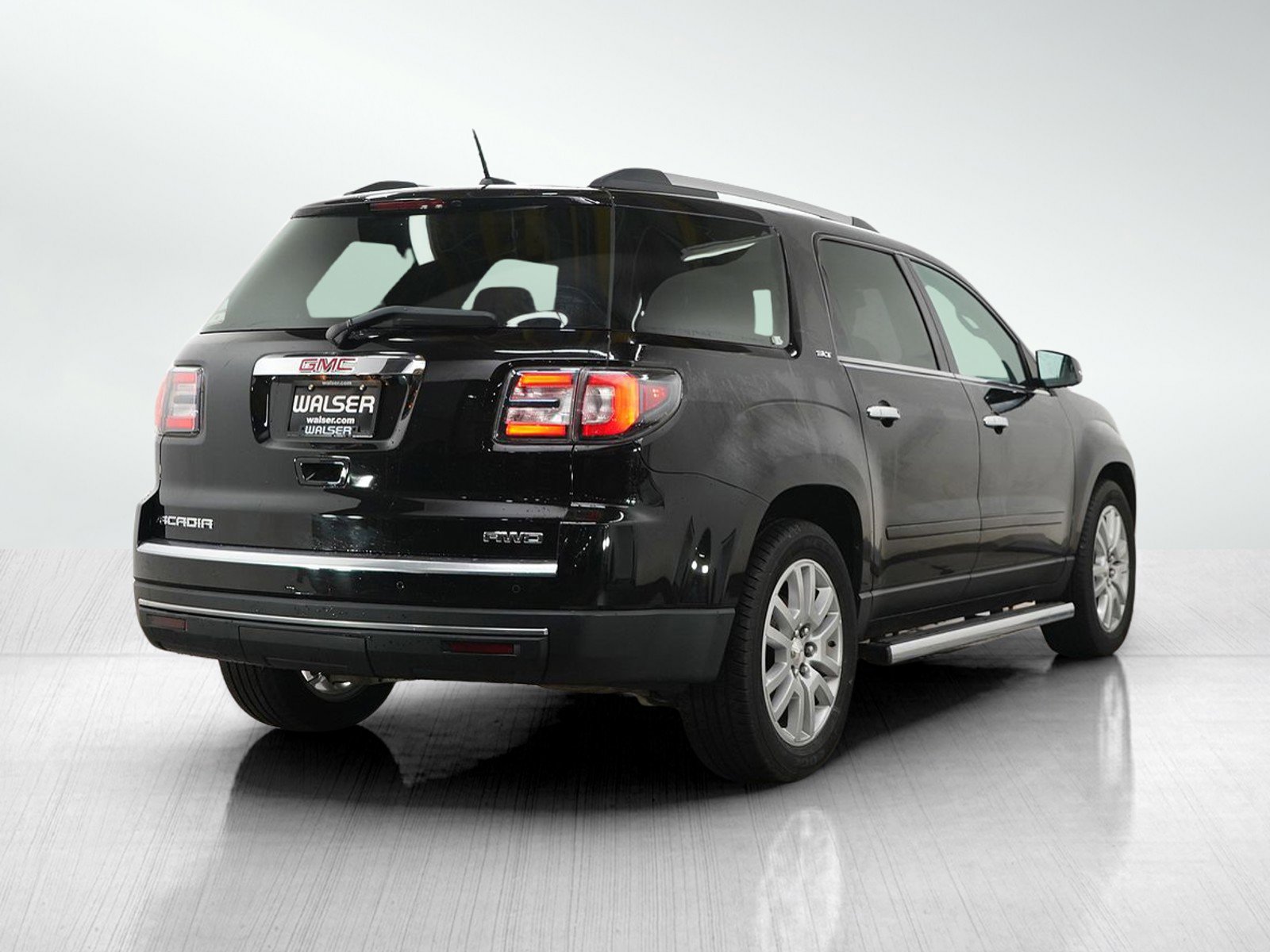 Used 2016 GMC Acadia SLT w/ Premium Edition AWD/4WD image 5