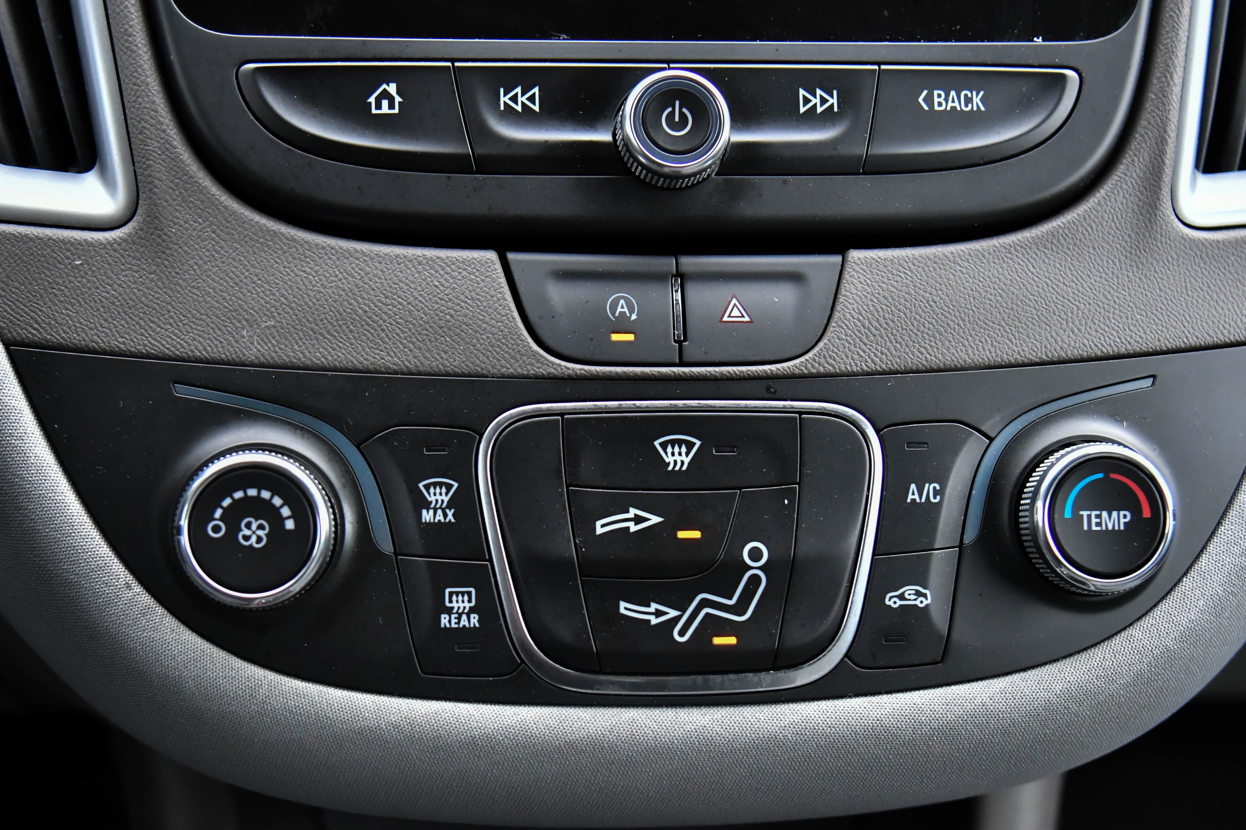 Used 2024 Chevrolet Malibu LS image 21