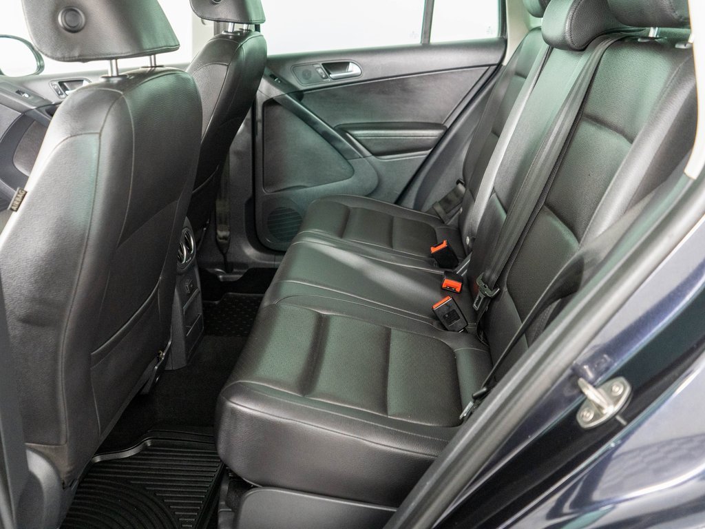 Used 2017 Volkswagen Tiguan Wolfsburg Edition image 11