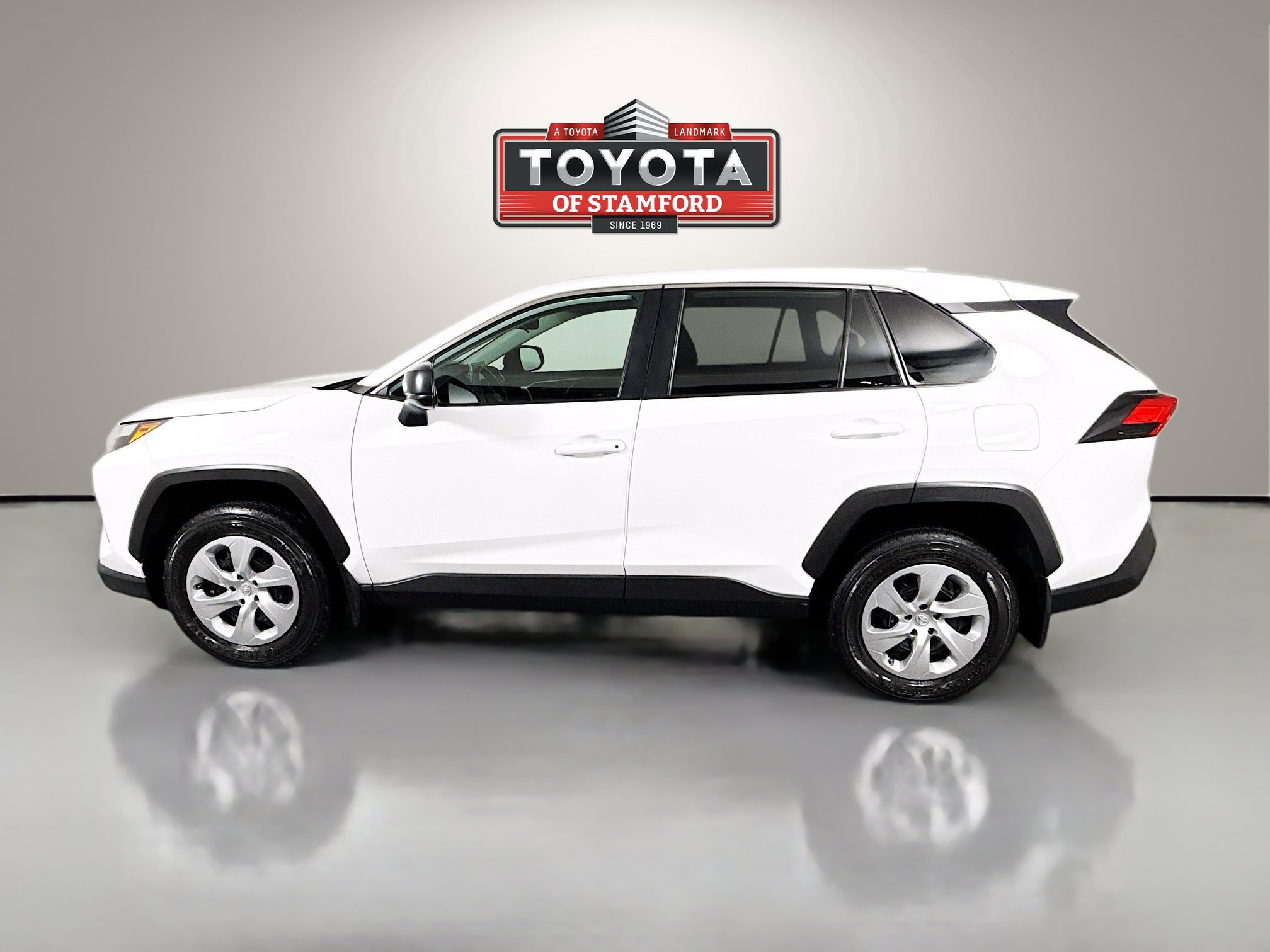Certified 2023 Toyota RAV4 LE image 4