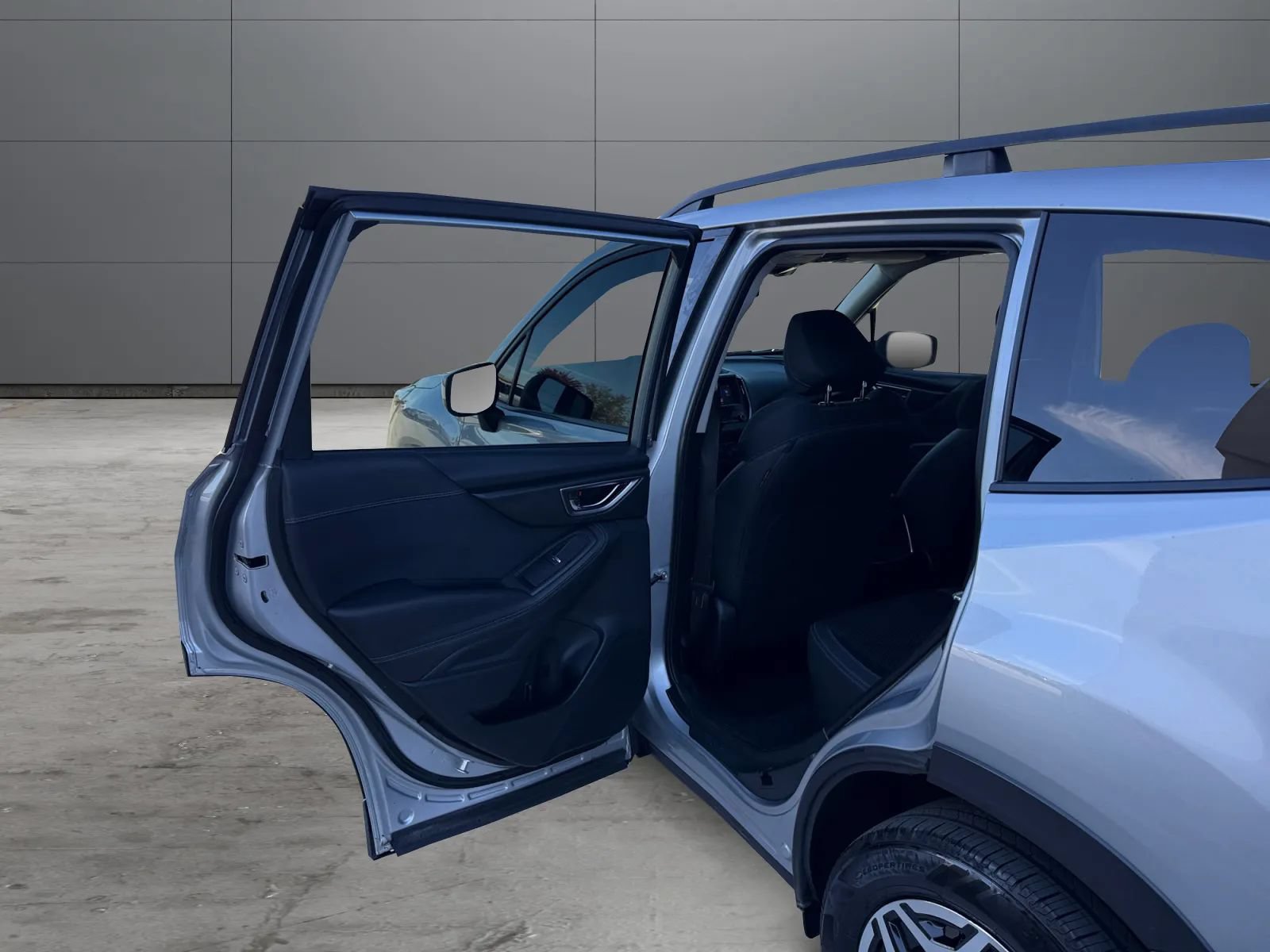 Used 2019 Subaru Forester Premium w/ All-Weather Package AWD/4WD image 17