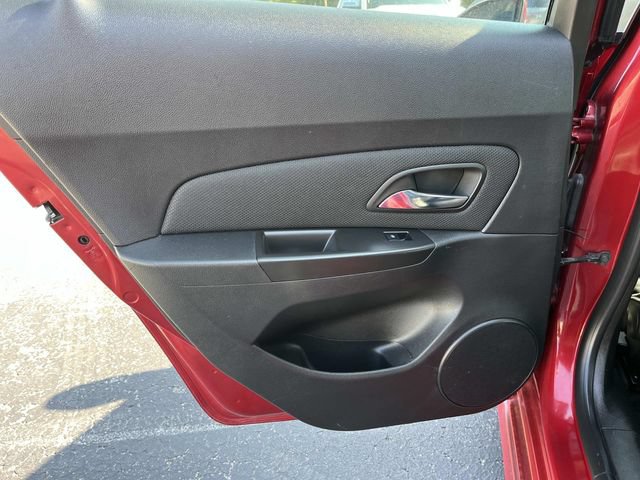 Used 2014 Chevrolet Cruze LT w/ RS Package FWD image 17