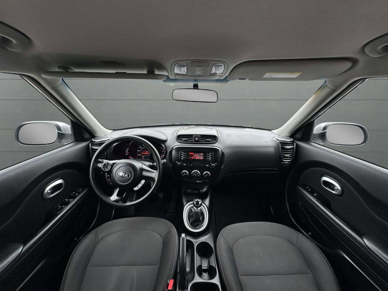 Used 2014 Kia Soul Base 4dr Crossover 6M image 24