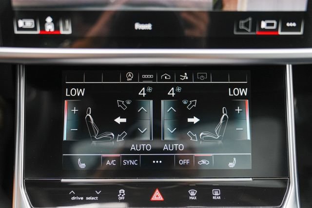 Used 2023 Audi S7 Premium Plus w/ Premium Plus Package AWD/4WD image 32